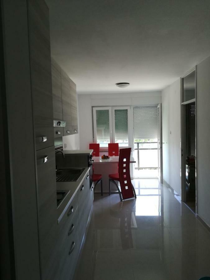 Apartman Tonika Póla Kültér fotó